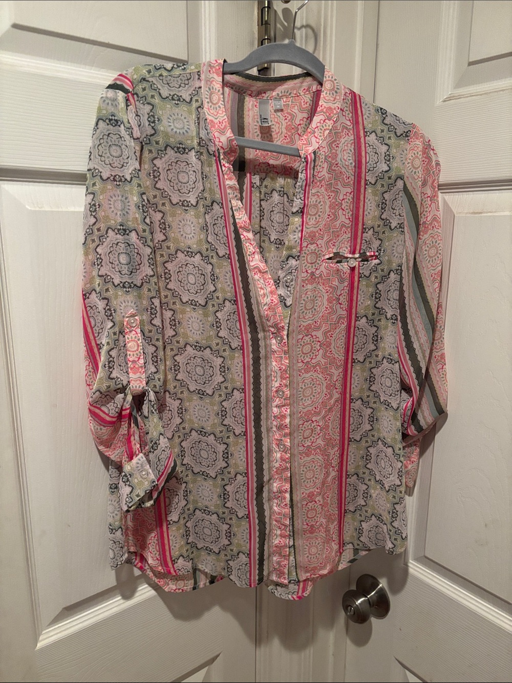Kut from the Kloth Pink, Green and White Patterned Button-Down Shirt